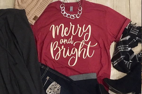 Merry & Bright Graphic Tee (XS-4XL)